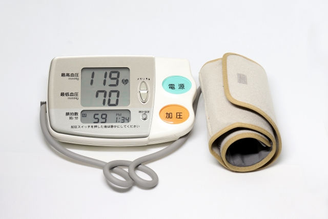 20代血圧平均はどれくらい？正常値に保つための方法も詳しく解説！