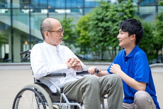 福祉用具専門相談員の資格の難易度を解説！仕事内容やかかる費用も紹介